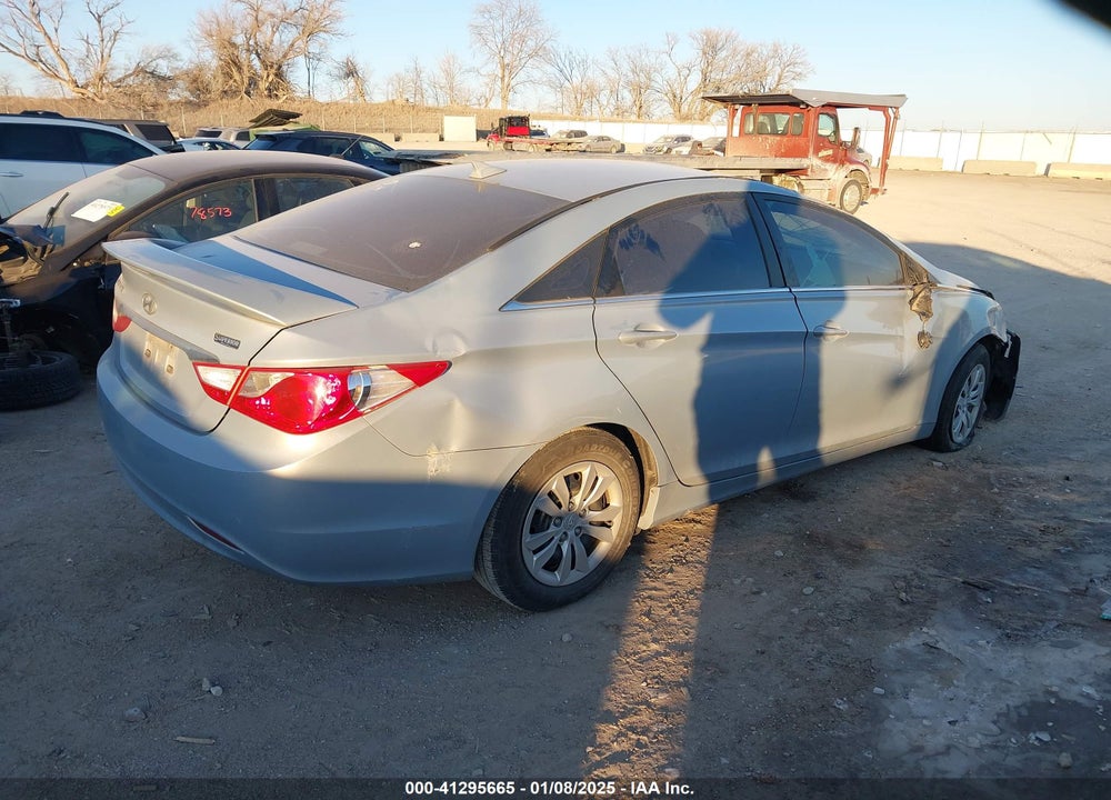 2012 HYUNDAI SONATA GLS VIN: 5NPEB4AC3CH475262