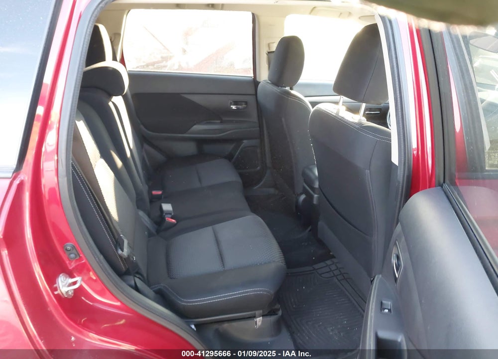 2016 MITSUBISHI OUTLANDER ES VIN: JA4AZ3A30GZ038686