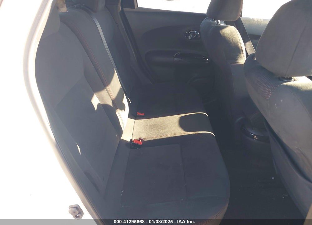2015 NISSAN JUKE NISMO VIN: JN8AF5MV6FT563250
