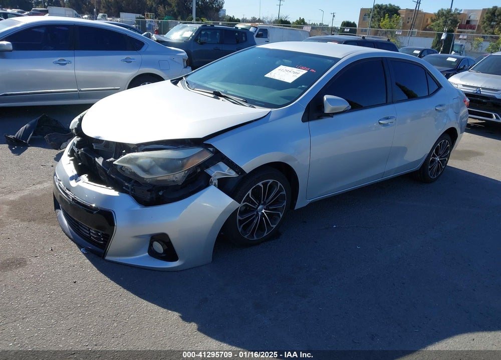 2015 TOYOTA COROLLA S PLUS VIN: 5YFBURHE0FP323450