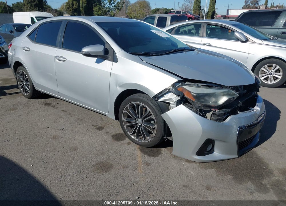 2015 TOYOTA COROLLA S PLUS VIN: 5YFBURHE0FP323450