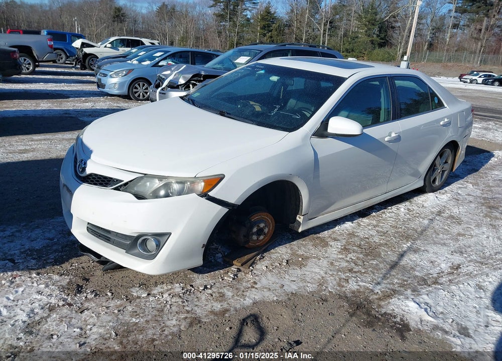 2013 TOYOTA CAMRY SE VIN: 4T1BF1FK5DU288842