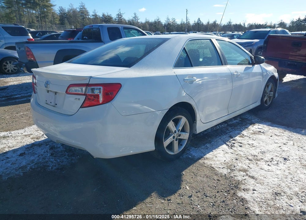 2013 TOYOTA CAMRY SE VIN: 4T1BF1FK5DU288842