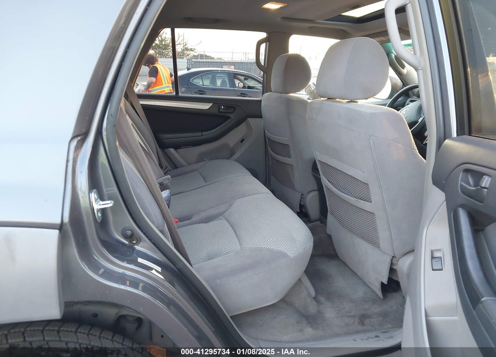 2003 TOYOTA 4RUNNER SR5 V8 VIN: JTEZT14R130008864