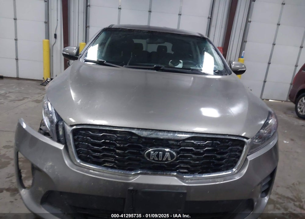 2019 KIA SORENTO 2.4L LX VIN: 5XYPGDA37KG509638