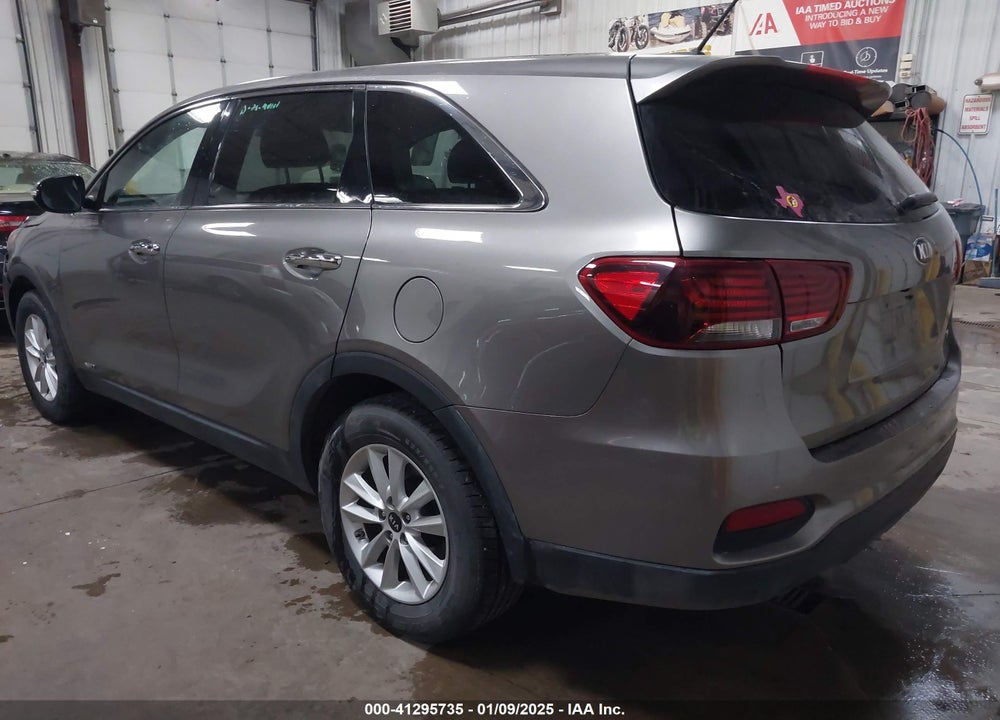 2019 KIA SORENTO 2.4L LX VIN: 5XYPGDA37KG509638