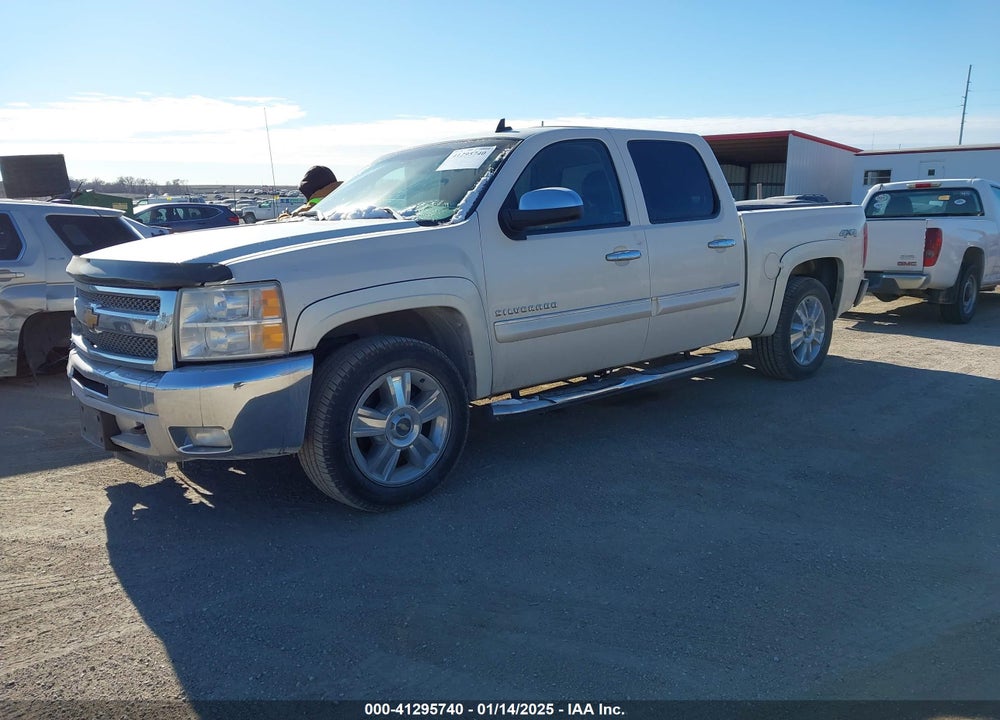 2013 CHEVROLET SILVERADO 1500 VIN: 3GCPKSE76DG369747
