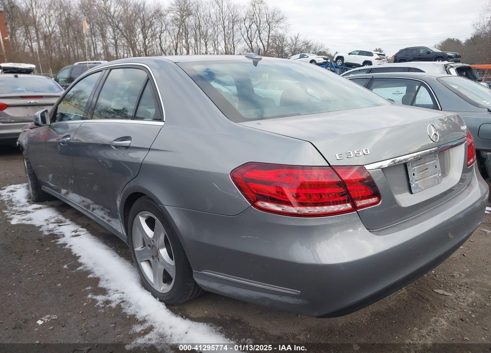 2014 MERCEDES-BENZ E VIN: WDDHF8JB2EA965479