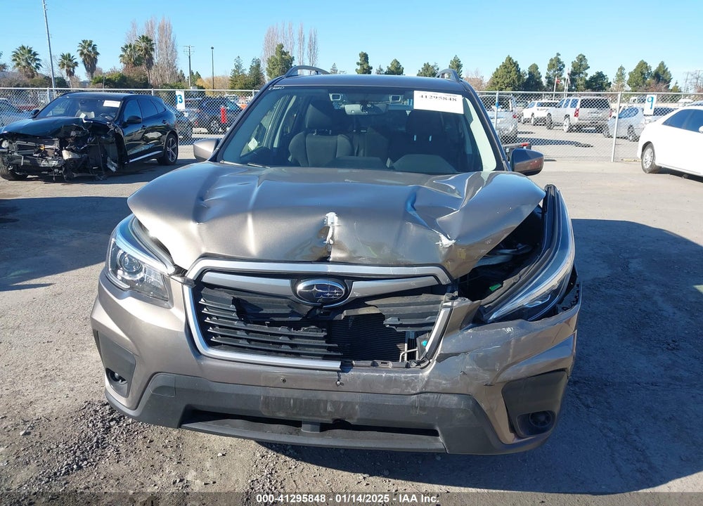 2019 SUBARU FORESTER PREMIUM VIN: JF2SKAEC2KH457846