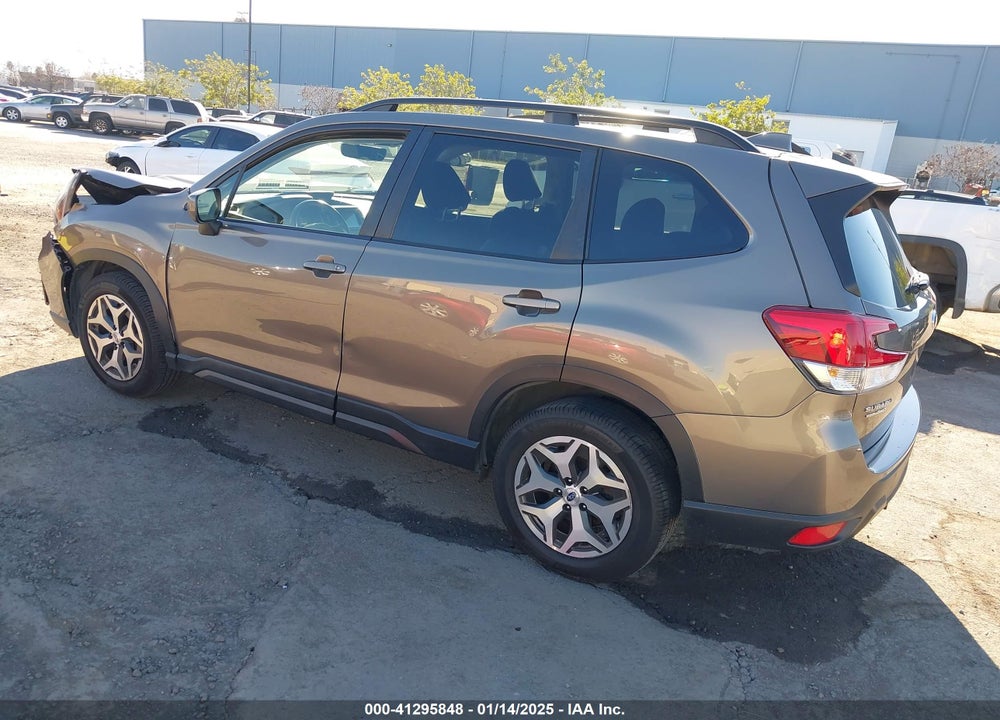 2019 SUBARU FORESTER PREMIUM VIN: JF2SKAEC2KH457846