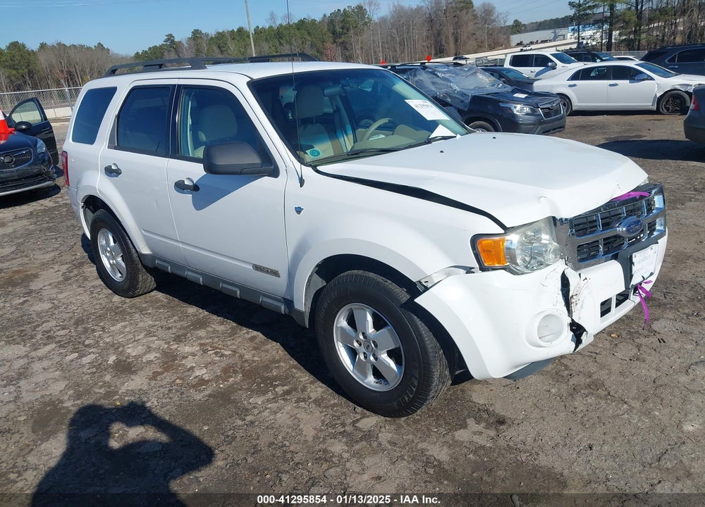 2008 FORD ESCAPE XLT VIN: 1FMCU03118KB46165