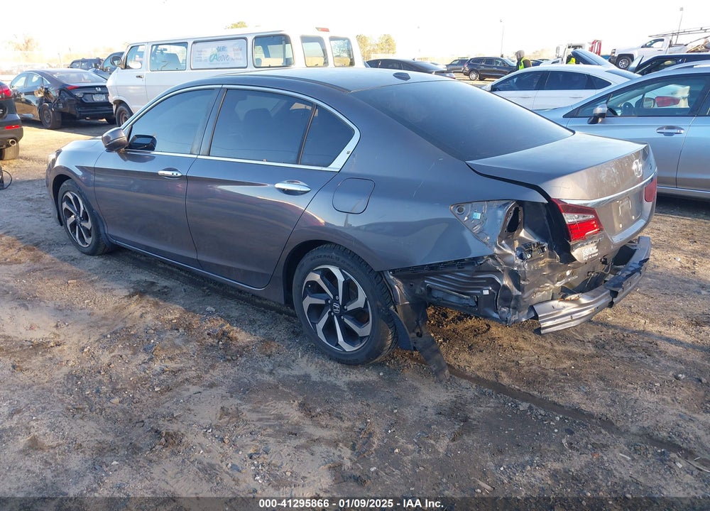 2016 HONDA ACCORD VIN: 1HGCR2F88GA135454