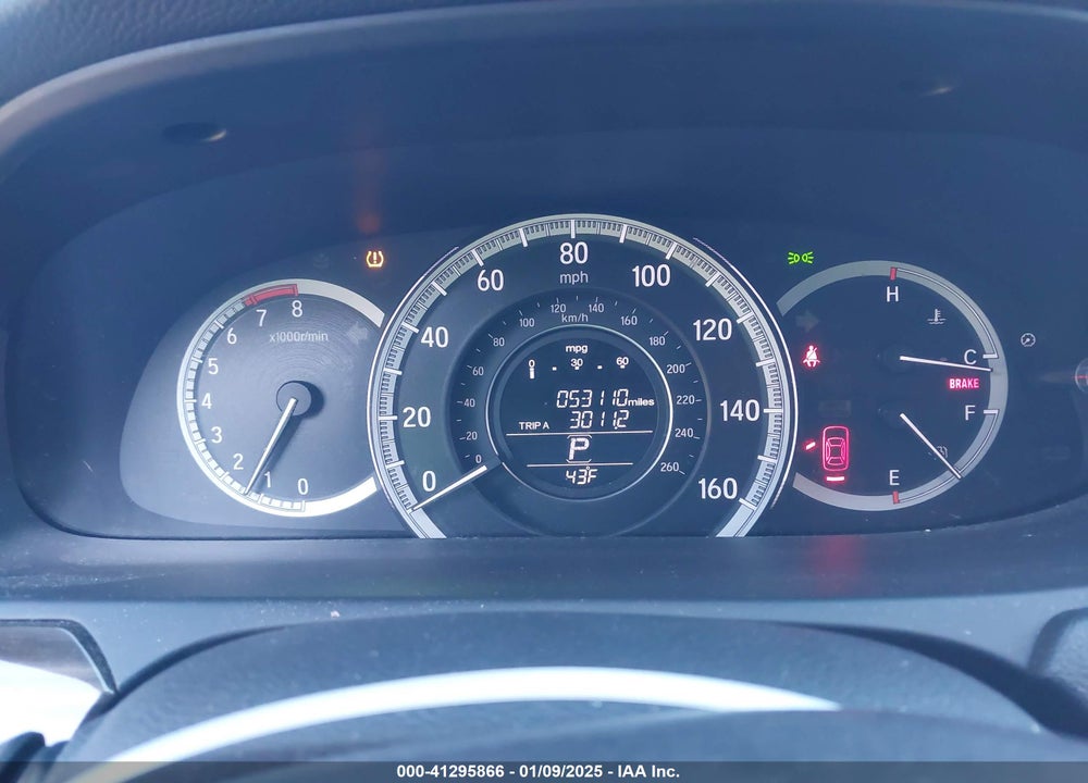 2016 HONDA ACCORD VIN: 1HGCR2F88GA135454