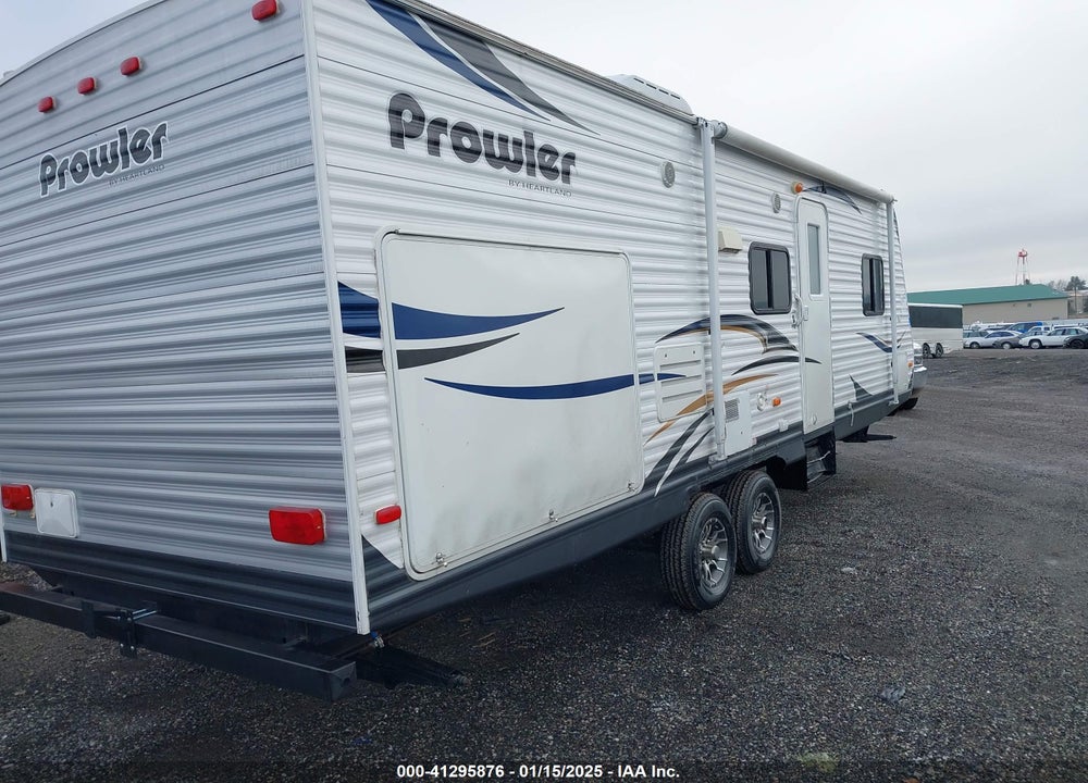 2013 HEARTLAND RV PROWLER SERIES M-26P VIN: 5SFPB3022DE264242