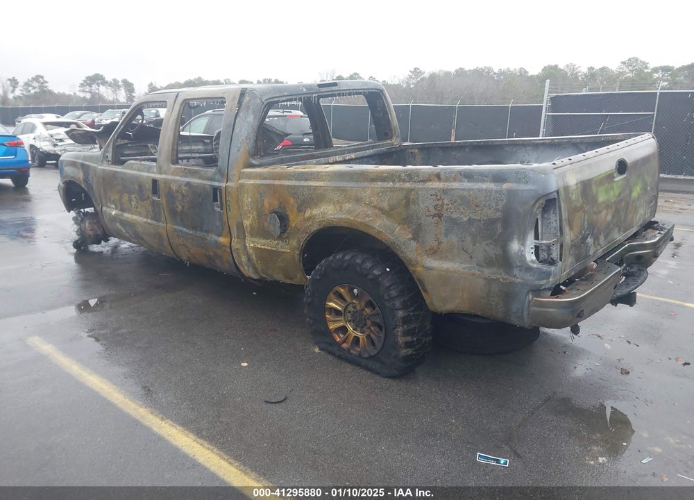 2003 FORD F-250 VIN: 1FTNW21P03EC92543