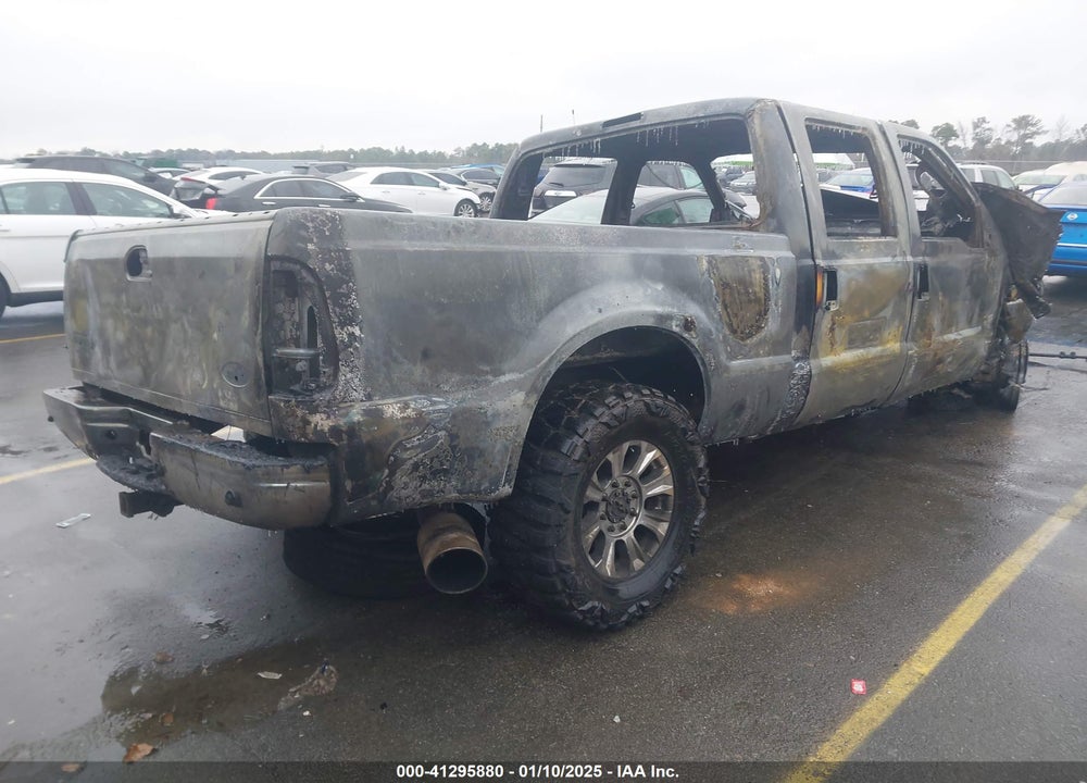 2003 FORD F-250 VIN: 1FTNW21P03EC92543