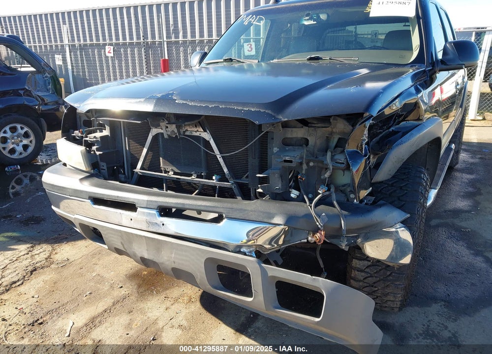2005 CHEVROLET AVALANCHE 1500 Z71 VIN: 3GNEK12Z45G281022