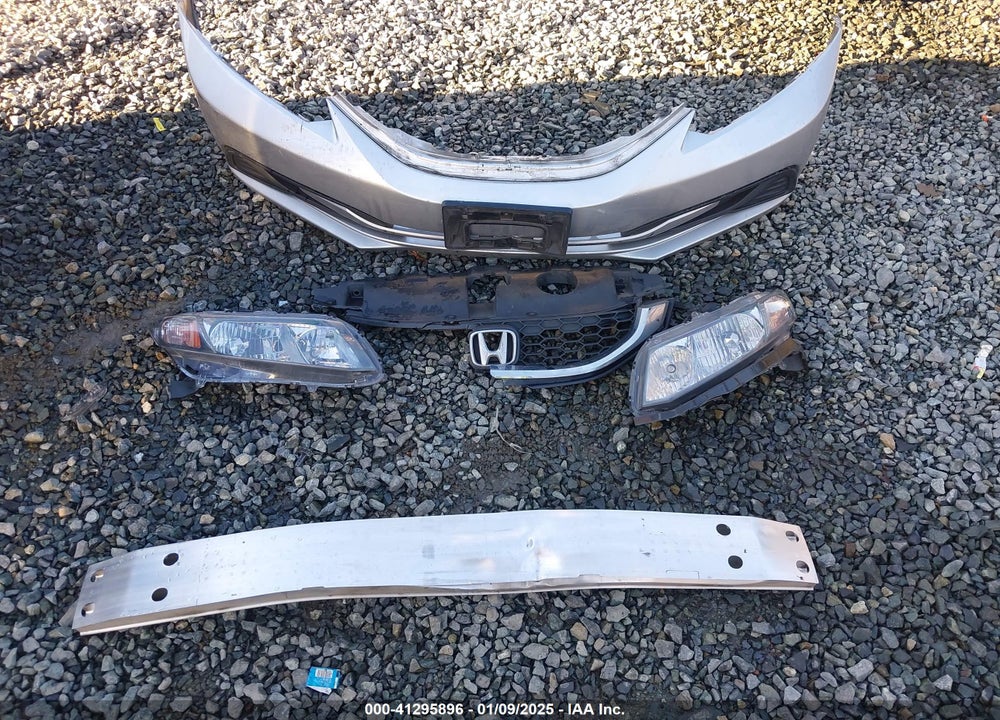 2013 HONDA CIVIC LX VIN: 19XFB2F5XDE279182
