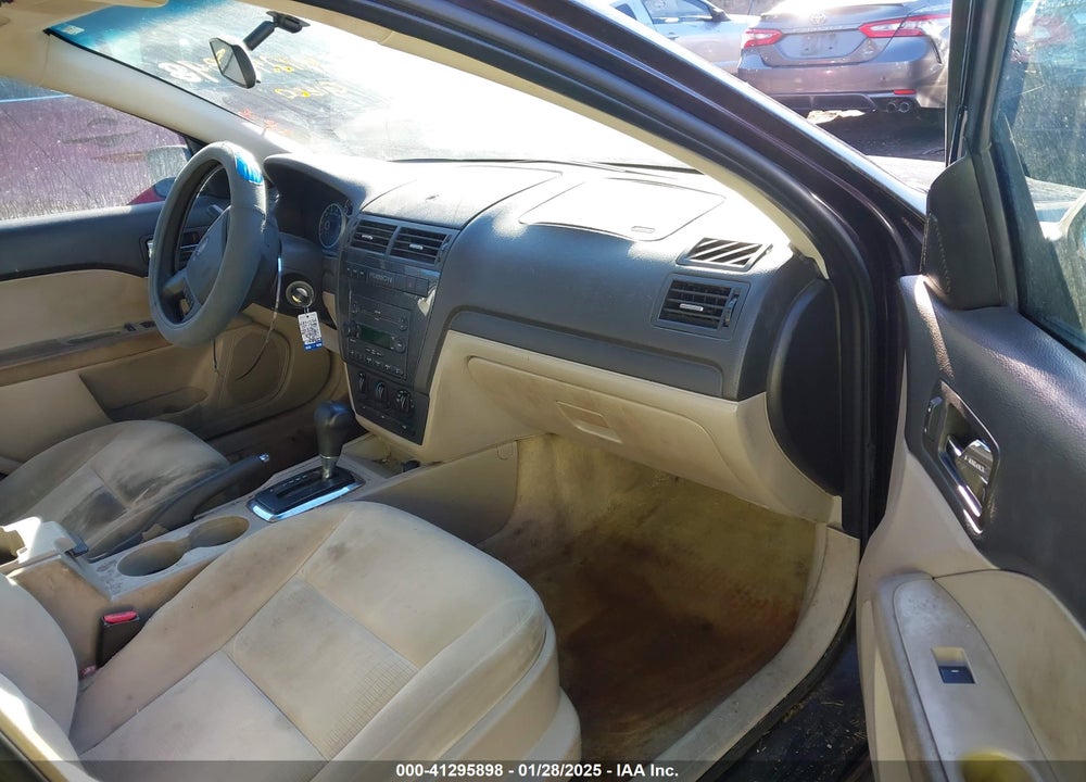 2007 FORD FUSION SE VIN: 3FAHP07Z67R156840