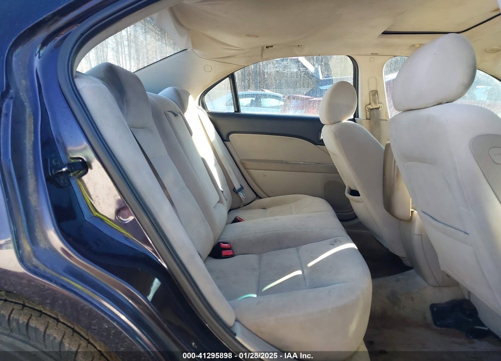 2007 FORD FUSION SE VIN: 3FAHP07Z67R156840