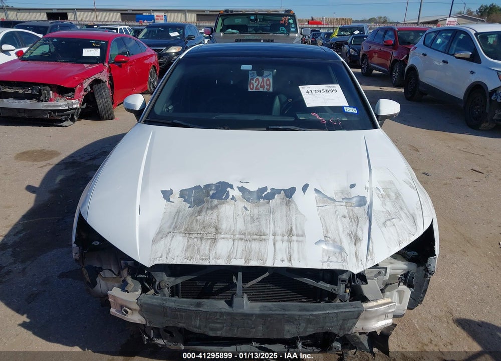 2017 AUDI A3 VIN: WAUAUGFF5H1028537
