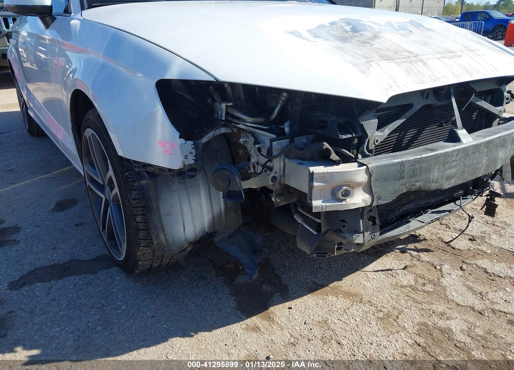 2017 AUDI A3 VIN: WAUAUGFF5H1028537