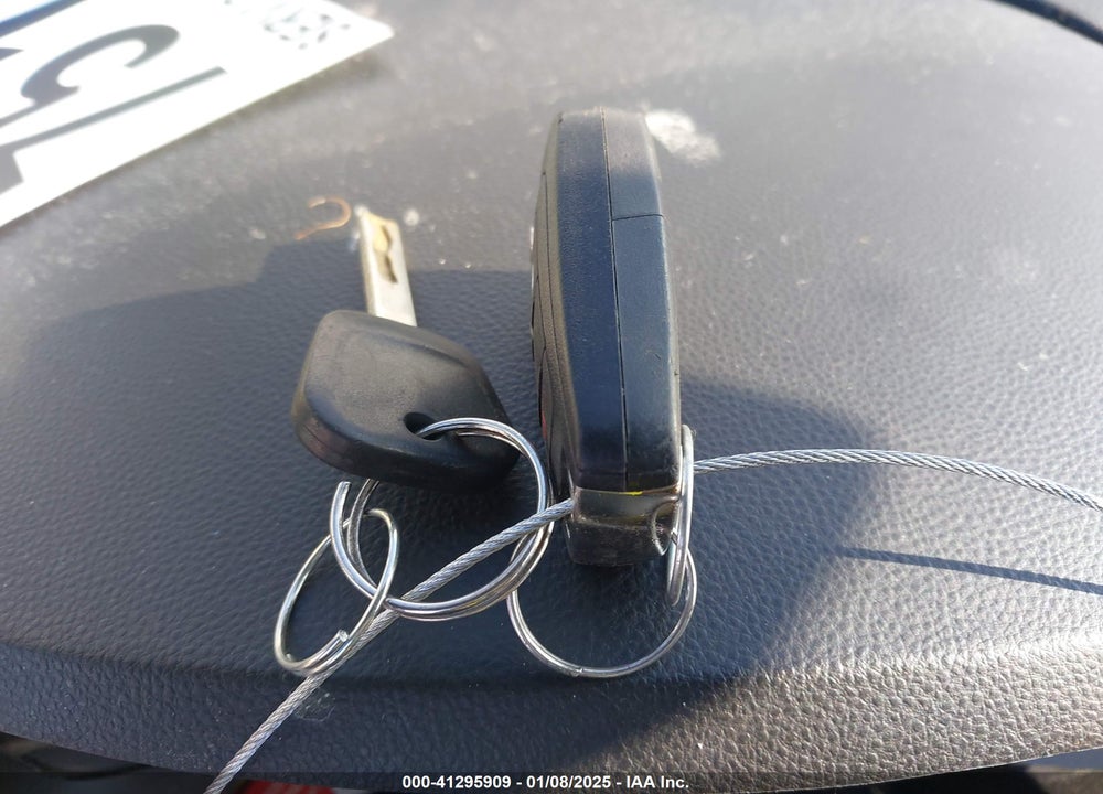 2013 CHEVROLET EQUINOX LS VIN: 1GNALBEK9DZ121832