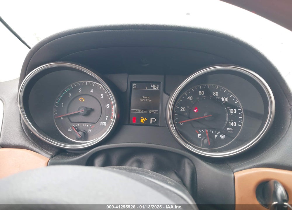 2011 JEEP GRAND CHEROKEE OVERLAND VIN: 1J4RR6GT3BC640554