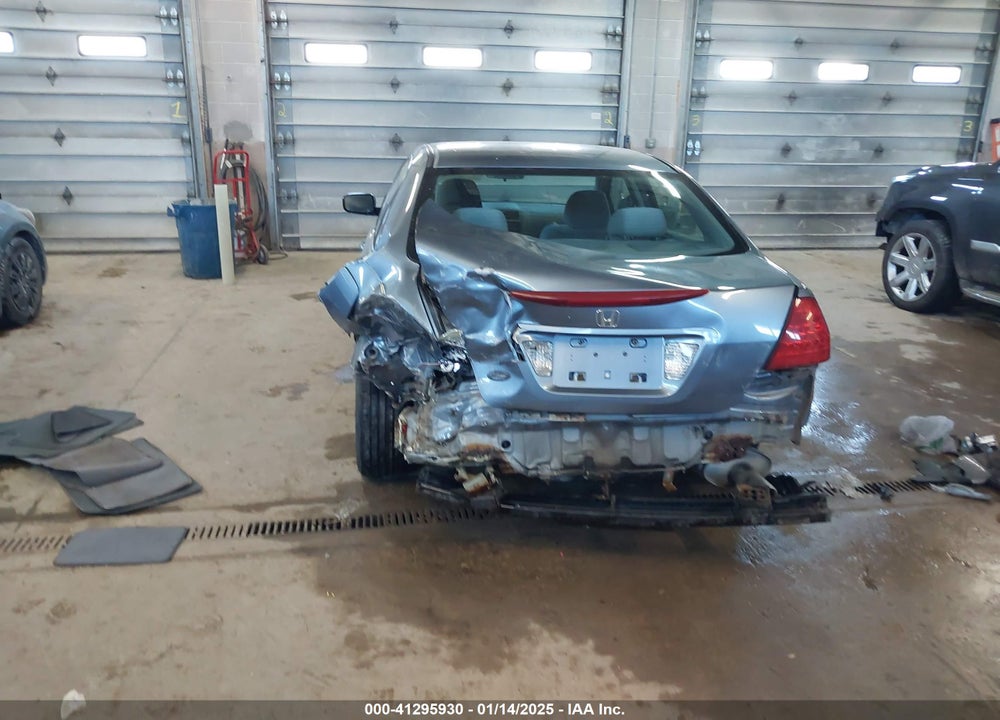 2007 HONDA ACCORD 2.4 LX VIN: 1HGCM56417A023141