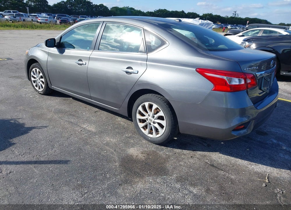 2018 NISSAN SENTRA SV VIN: 3N1AB7AP4JL618285