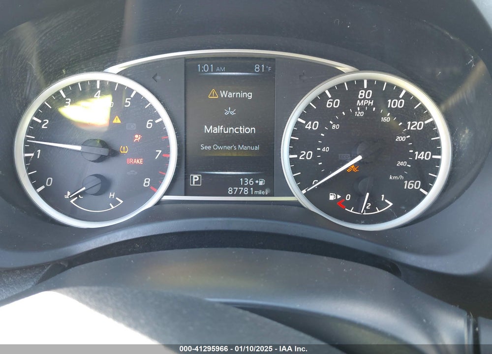 2018 NISSAN SENTRA SV VIN: 3N1AB7AP4JL618285