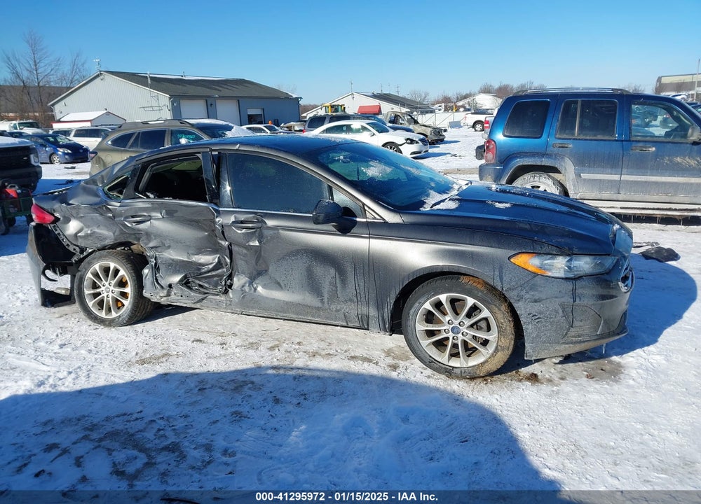 2019 FORD FUSION VIN: 3FA6P0HD4KR243221