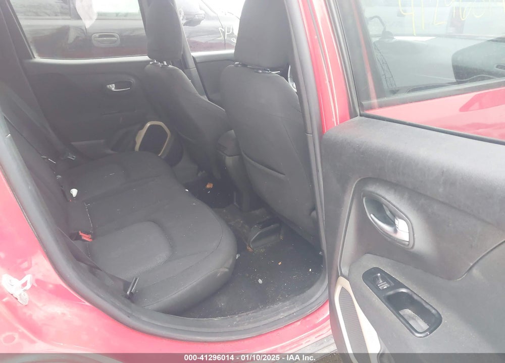2016 JEEP RENEGADE LATITUDE VIN: ZACCJABT2GPD05141