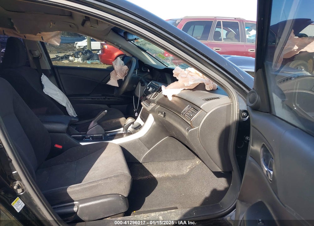 2013 HONDA ACCORD VIN: 1HGCR2F71DA172381