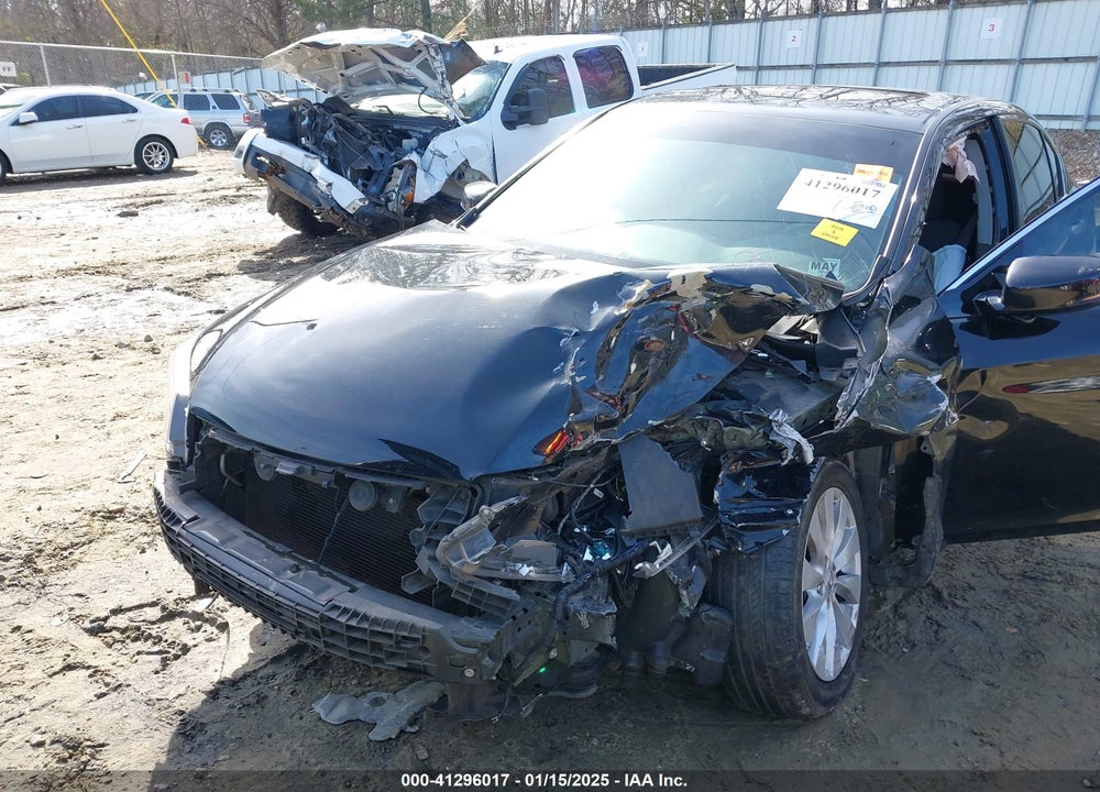 2013 HONDA ACCORD VIN: 1HGCR2F71DA172381