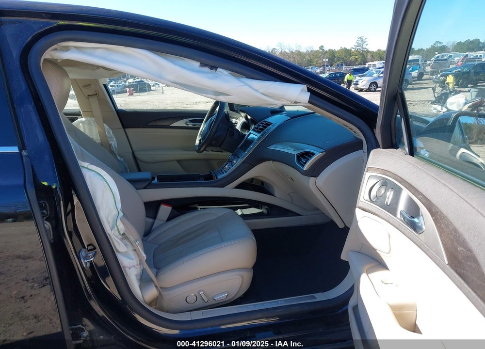 2020 LINCOLN MKZ VIN: 3LN6L5E97LR616624