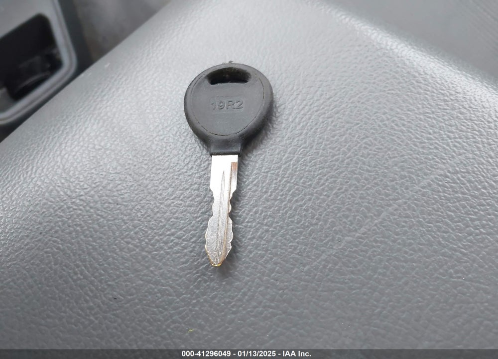 2005 DODGE DAKOTA SLT VIN: 1D7HW42N65S220388