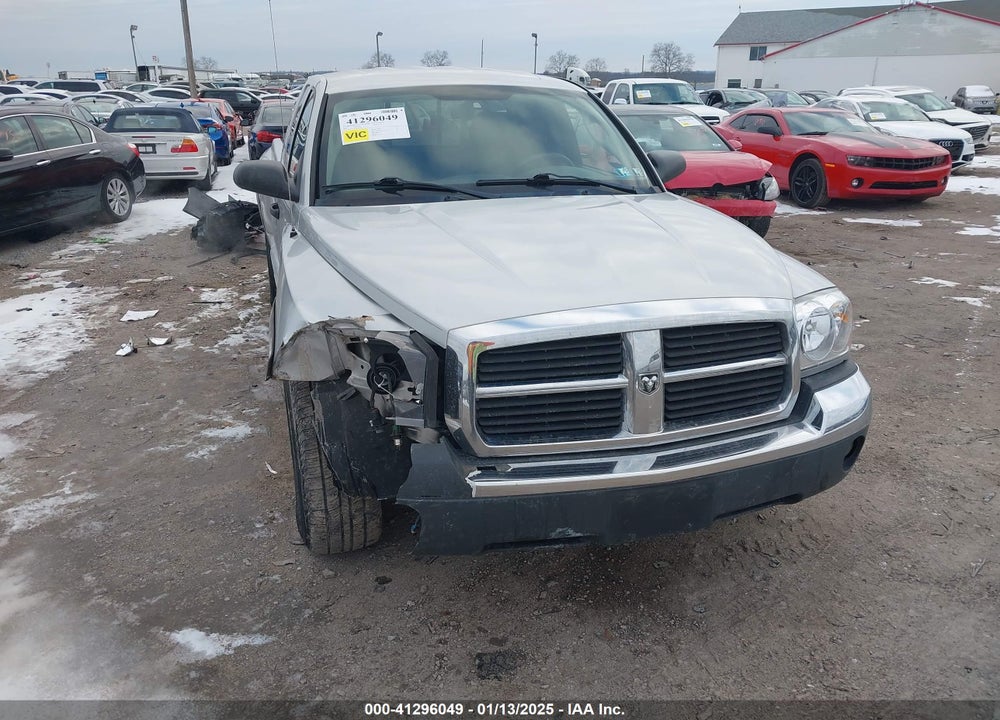 2005 DODGE DAKOTA SLT VIN: 1D7HW42N65S220388