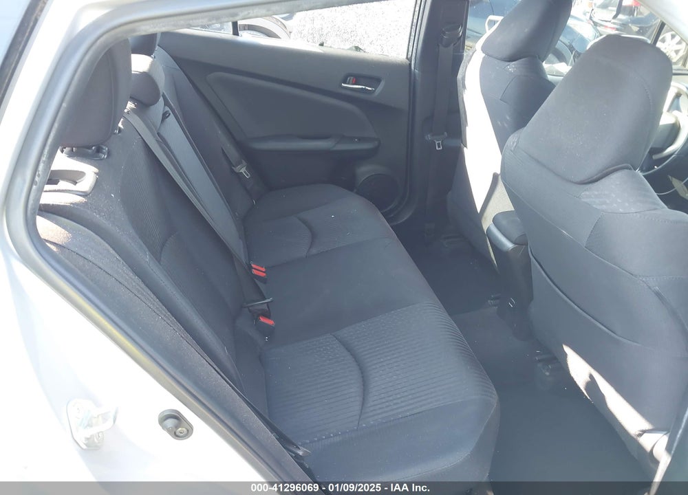 2018 TOYOTA PRIUS VIN: JTDKARFU0J3546270