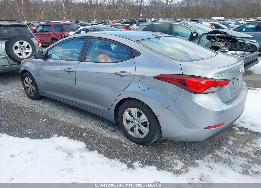 2016 HYUNDAI ELANTRA SE VIN: 5NPDH4AEXGH745511