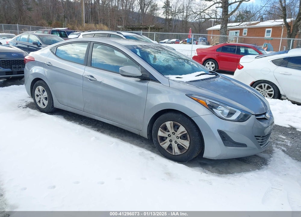 2016 HYUNDAI ELANTRA SE VIN: 5NPDH4AEXGH745511