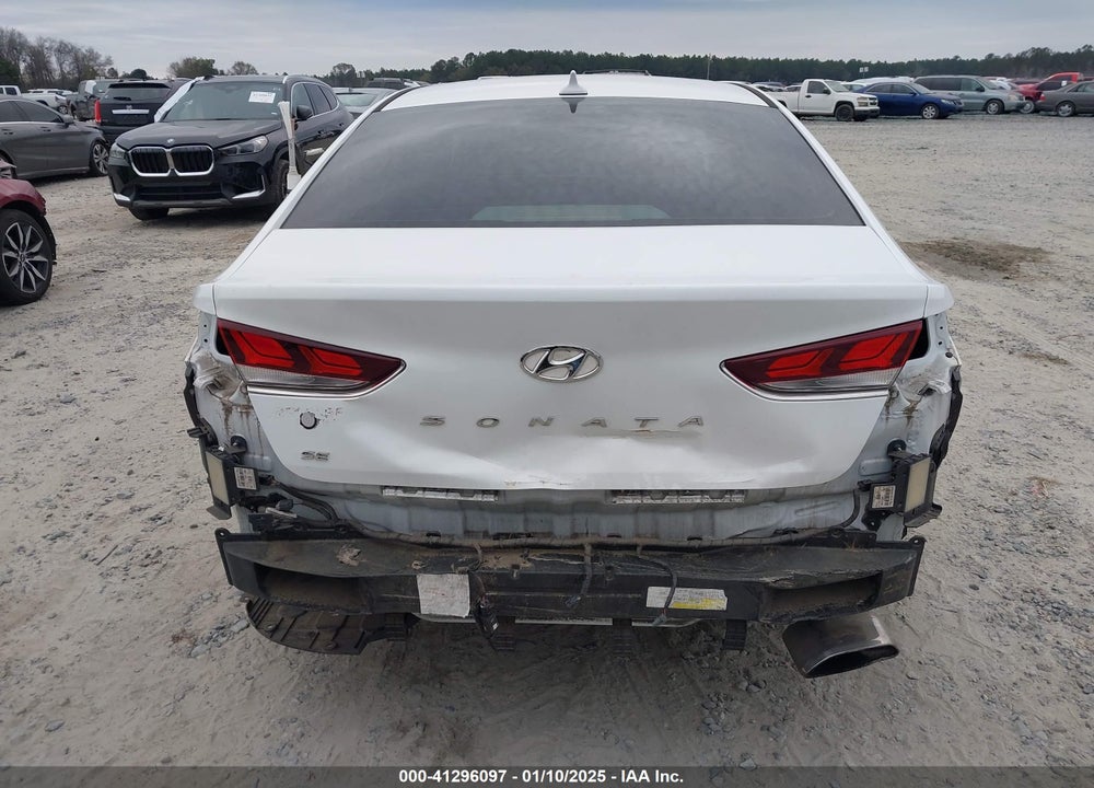 2018 HYUNDAI SONATA VIN: 5NPE24AFXJH638030