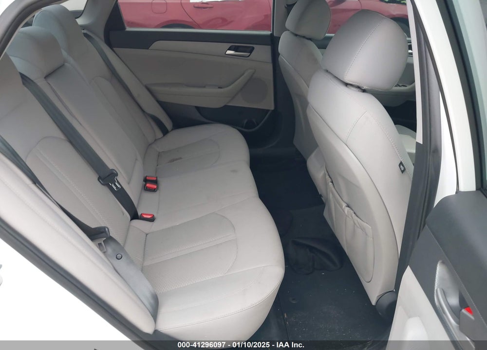 2018 HYUNDAI SONATA VIN: 5NPE24AFXJH638030
