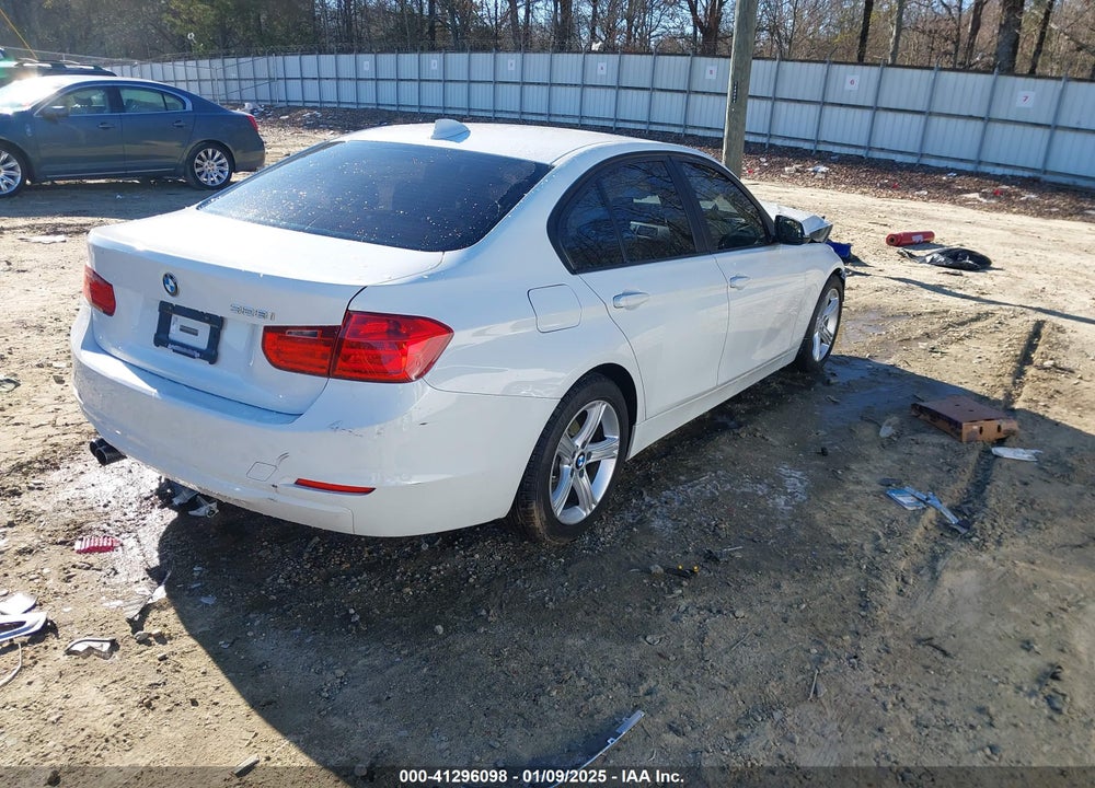 2013 BMW 328 VIN: WBA3C1G55DNR49447