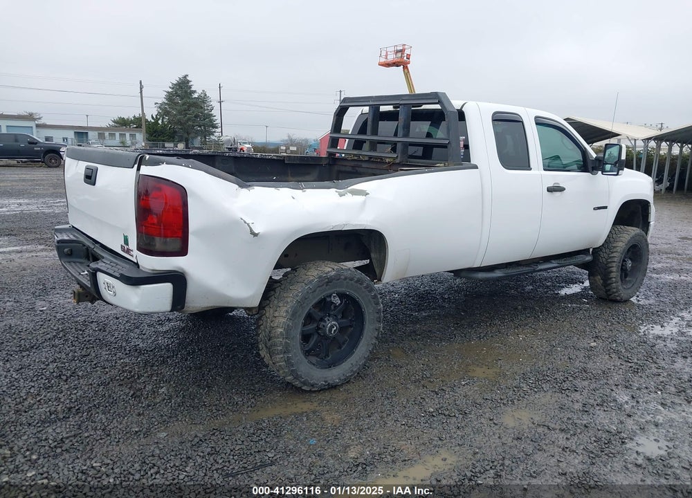 2007 GMC SIERRA 2500HD SLE2 VIN: 1GTHK29647E526323