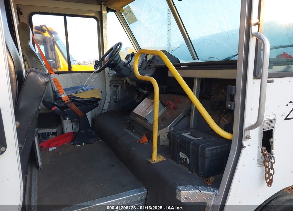 2013 FORD F-59 COMMERCIAL STRIPPED VIN: 1F66F5KY5D0A13313