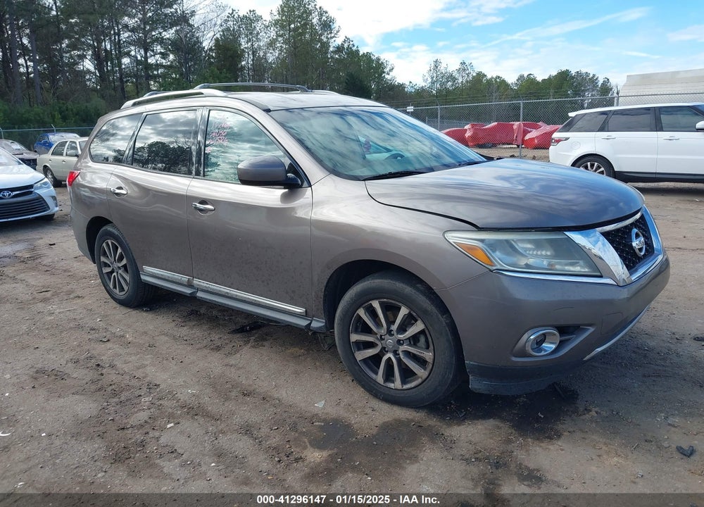 2013 NISSAN PATHFINDER SL VIN: 5N1AR2MN3DC682156