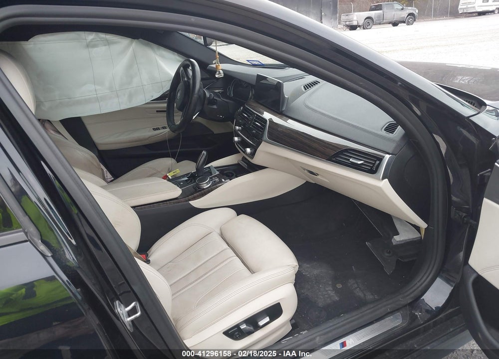 2017 BMW 5 SERIES VIN: WBAJE7C38HG888310