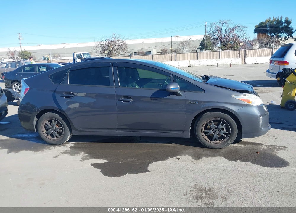 2015 TOYOTA PRIUS TWO VIN: JTDKN3DU5F0484345