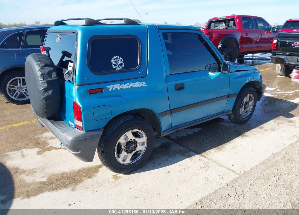 1997 GEO TRACKER SOFTTOP VIN: 2CNBE1865V6904672